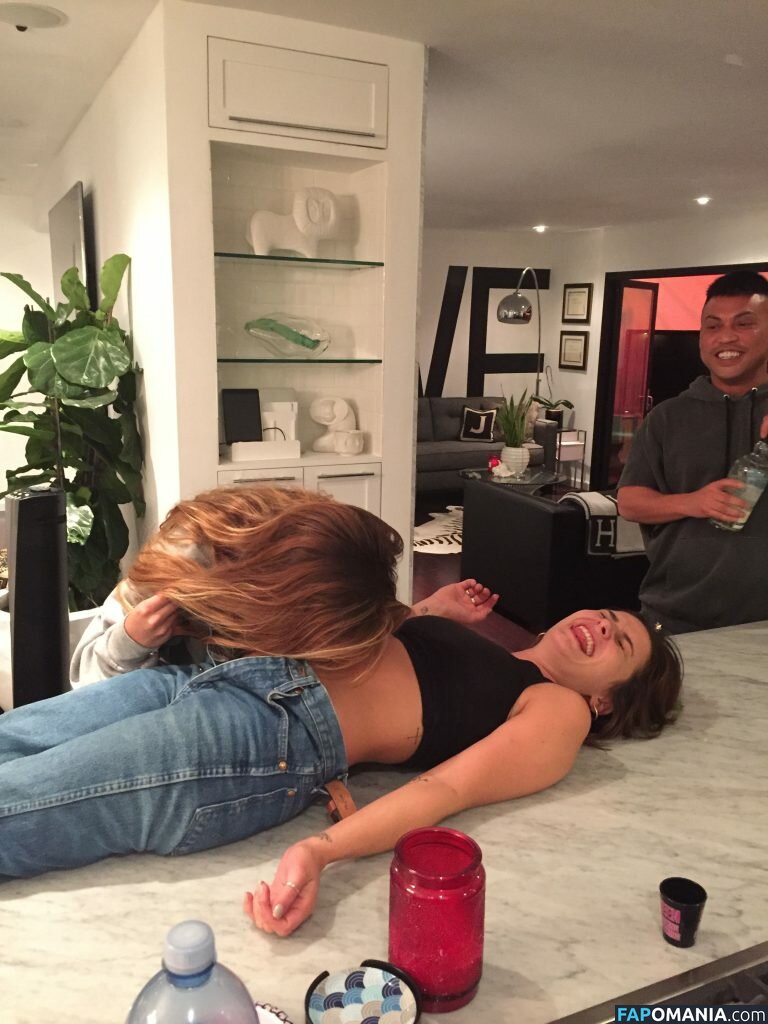 Addison Timlin Nu Foto vazada #16