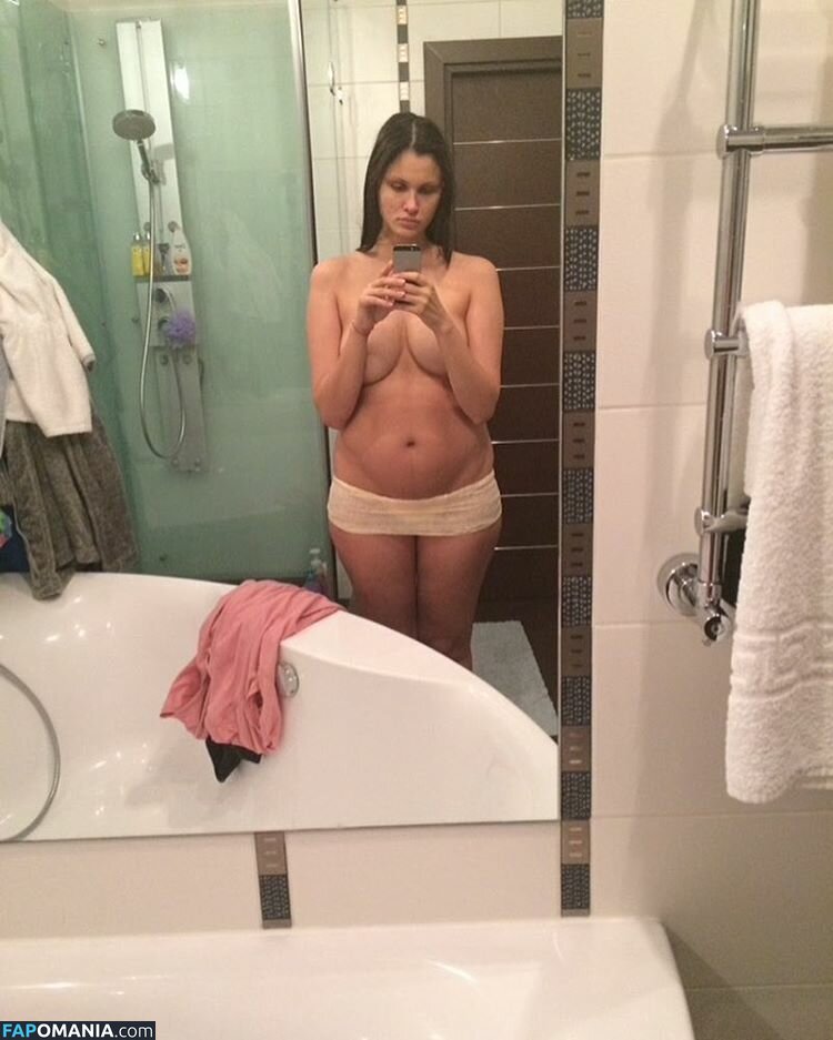 Alana Mamaeva Nu Foto vazada #4