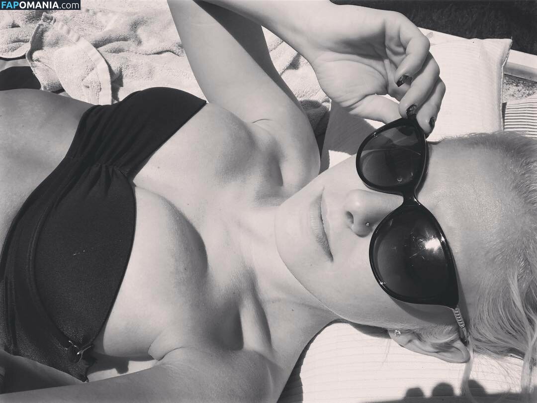 Alexa Bliss Nu Foto vazada #20