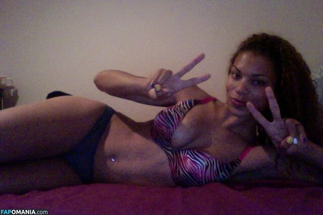 Alysha Clark Nu Foto vazada #36