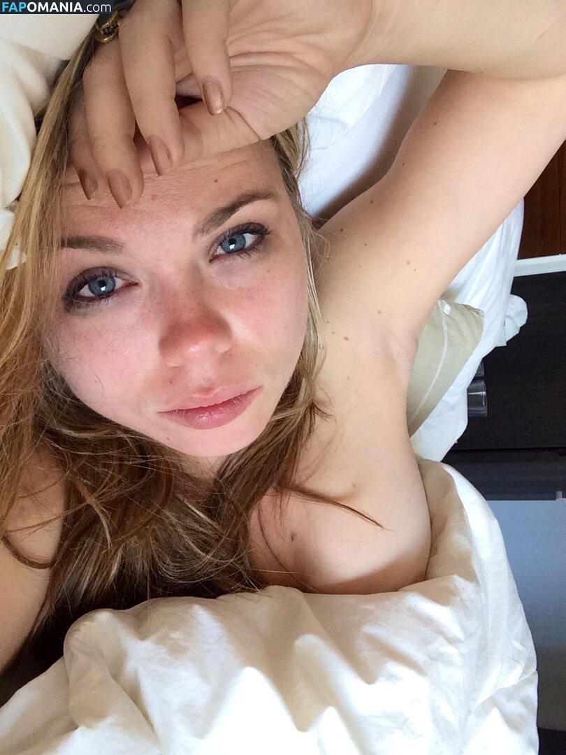 Amanda Fuller Nu Foto vazada #2