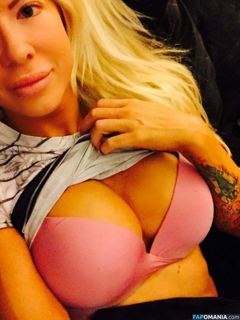 Angelina Love Nu Foto vazada #4
