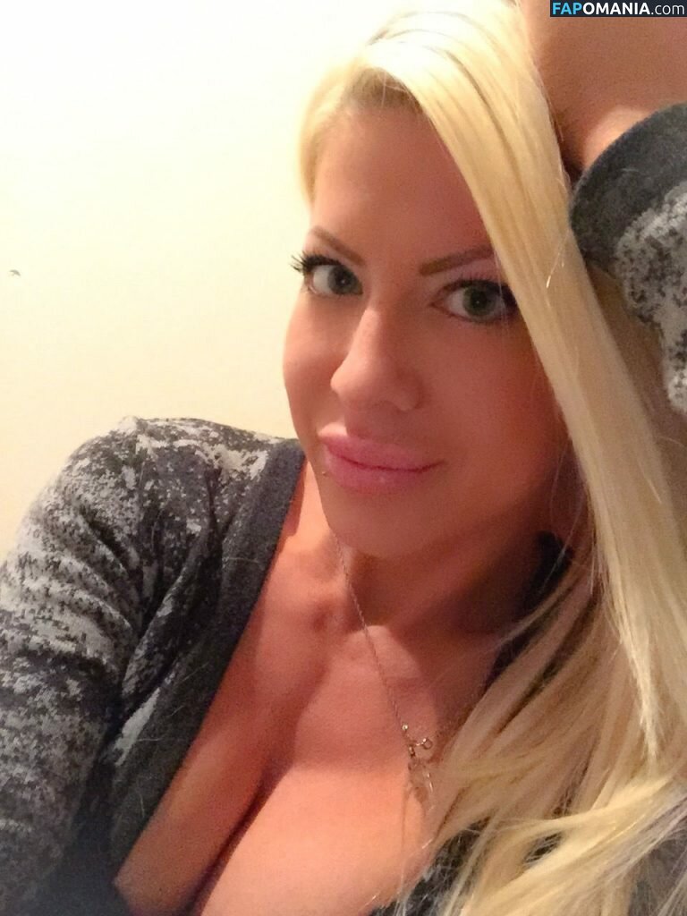 Angelina Love Nu Foto vazada #59