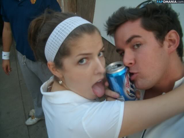 Anna Kendrick Nu Foto vazada #26