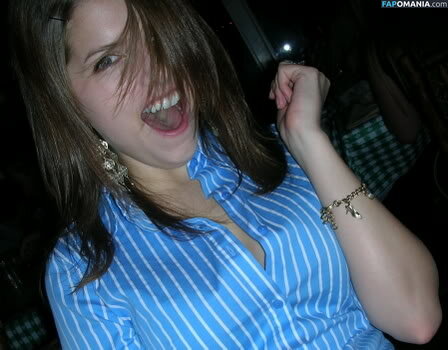 Anna Kendrick Nu Foto vazada #37