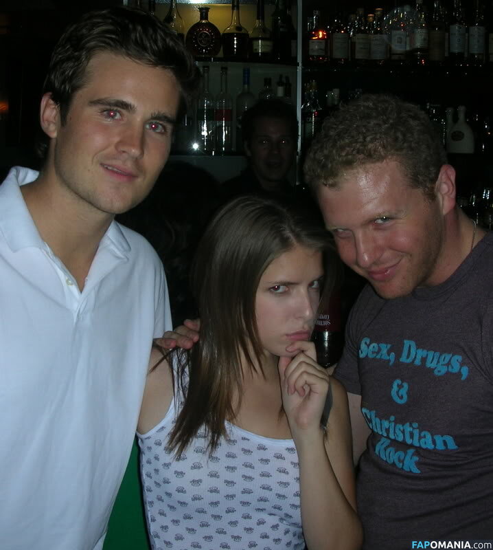 Anna Kendrick Nu Foto vazada #43