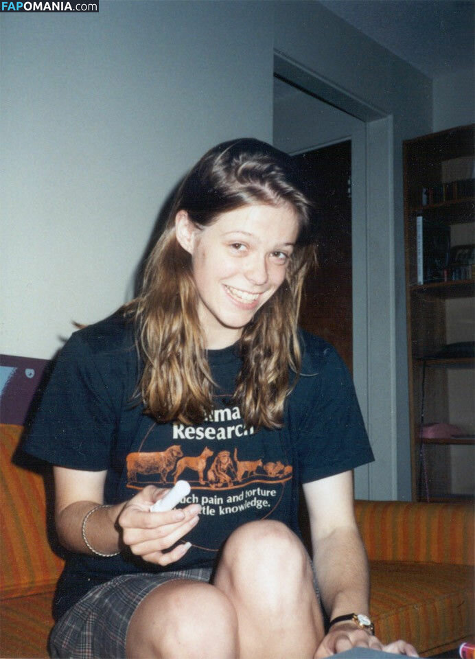 Ariadne Shaffer Nu Foto vazada #1