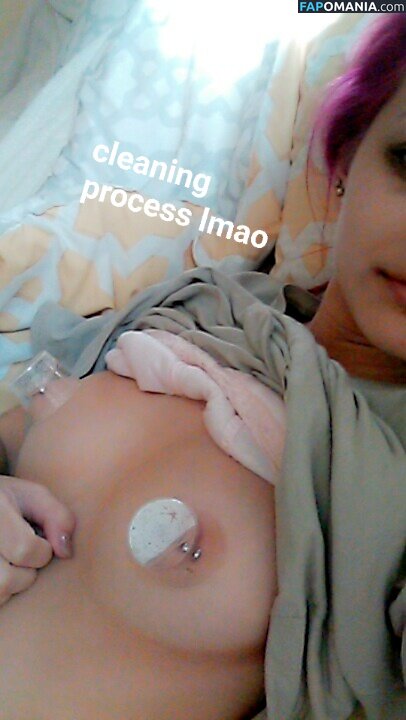 Ariela Barer Nu Foto vazada #12