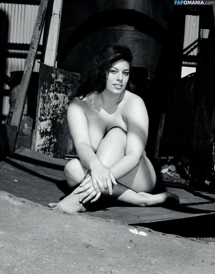 Ashley Graham Nu Foto vazada #15
