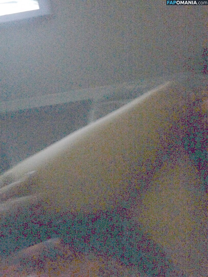 Ashley Mulheron Nu Foto vazada #170