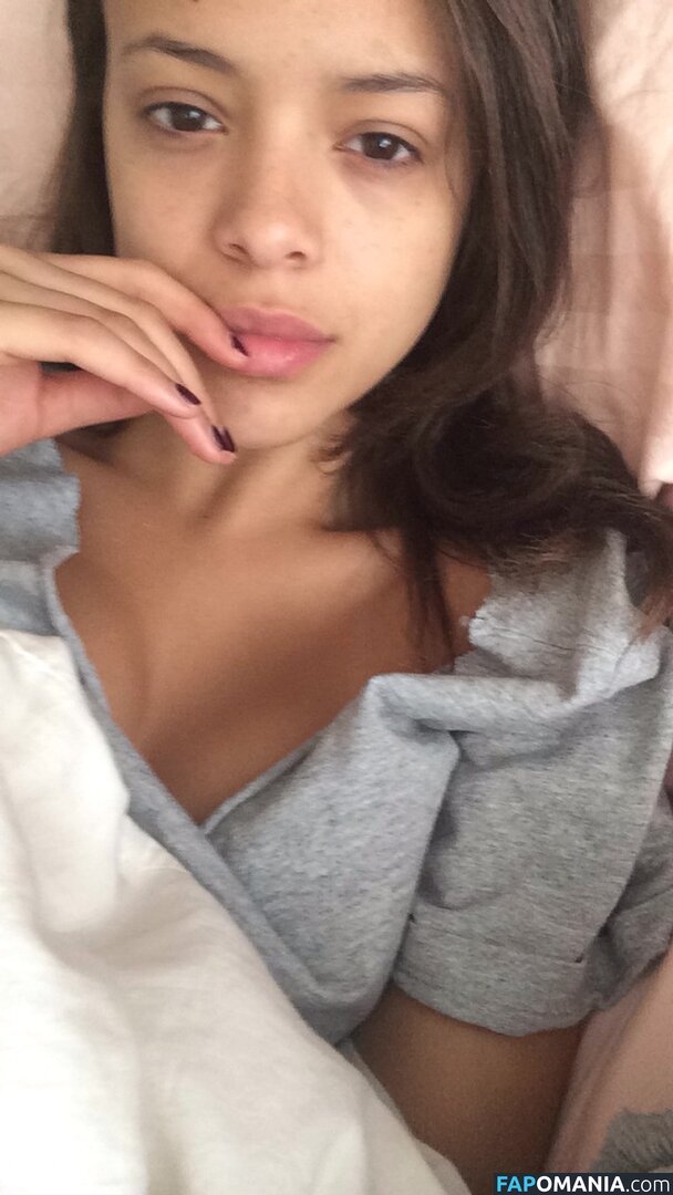 Aubrey Cleland Nu Foto vazada #57