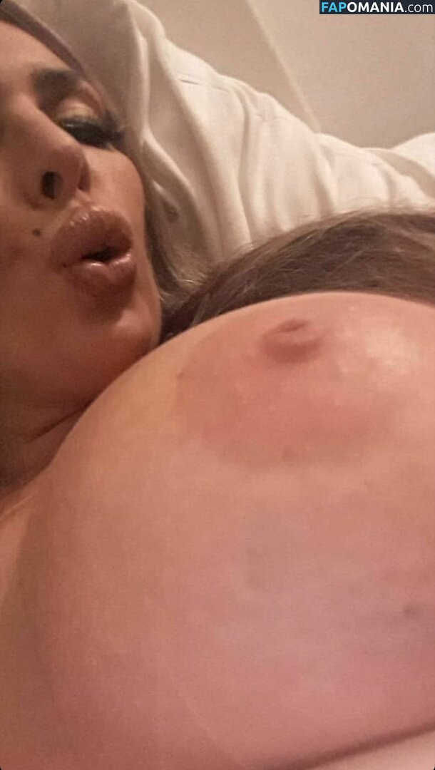 Ava Karabatic Nu Foto vazada #8