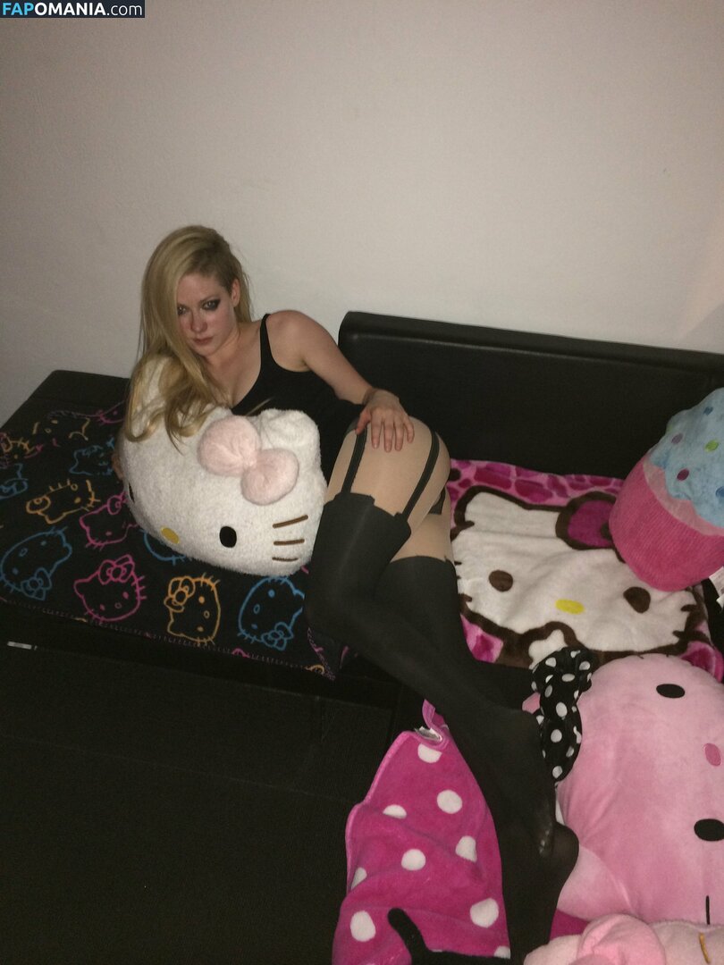 Avril Lavigne Nu Foto vazada #8