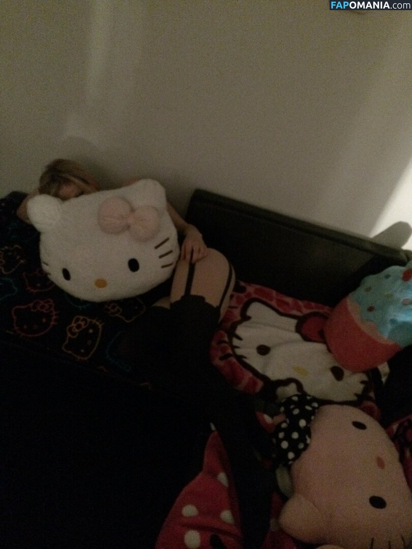 Avril Lavigne Nu Foto vazada #17