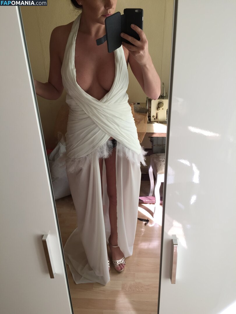 Carina Schwarz Nu Foto vazada #51