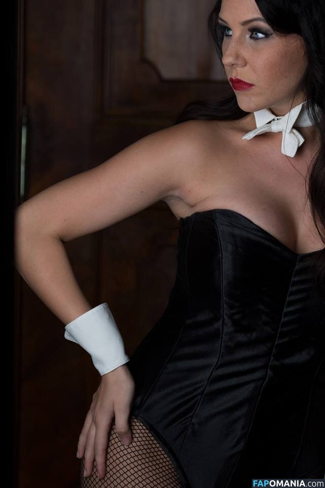 Carina Schwarz Nu Foto vazada #159