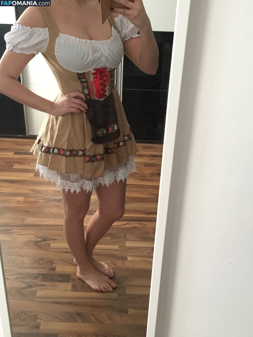 Carina Schwarz Nu Foto vazada #165