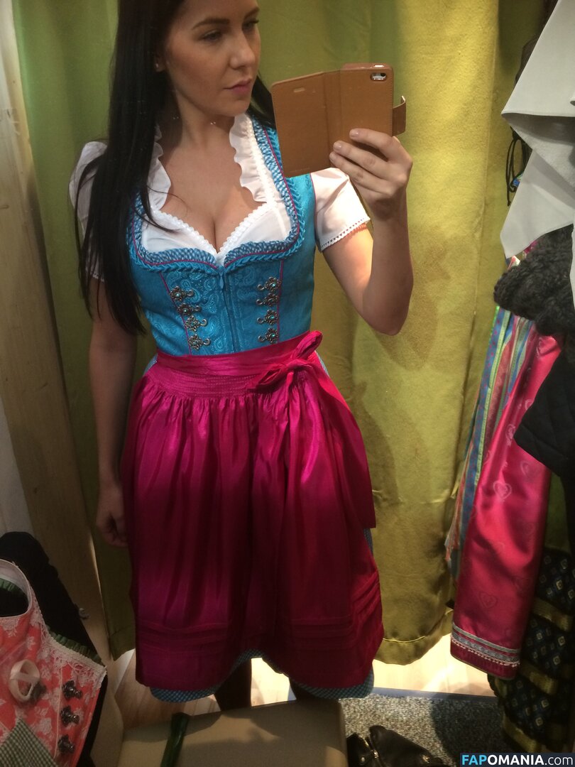 Carina Schwarz Nu Foto vazada #185