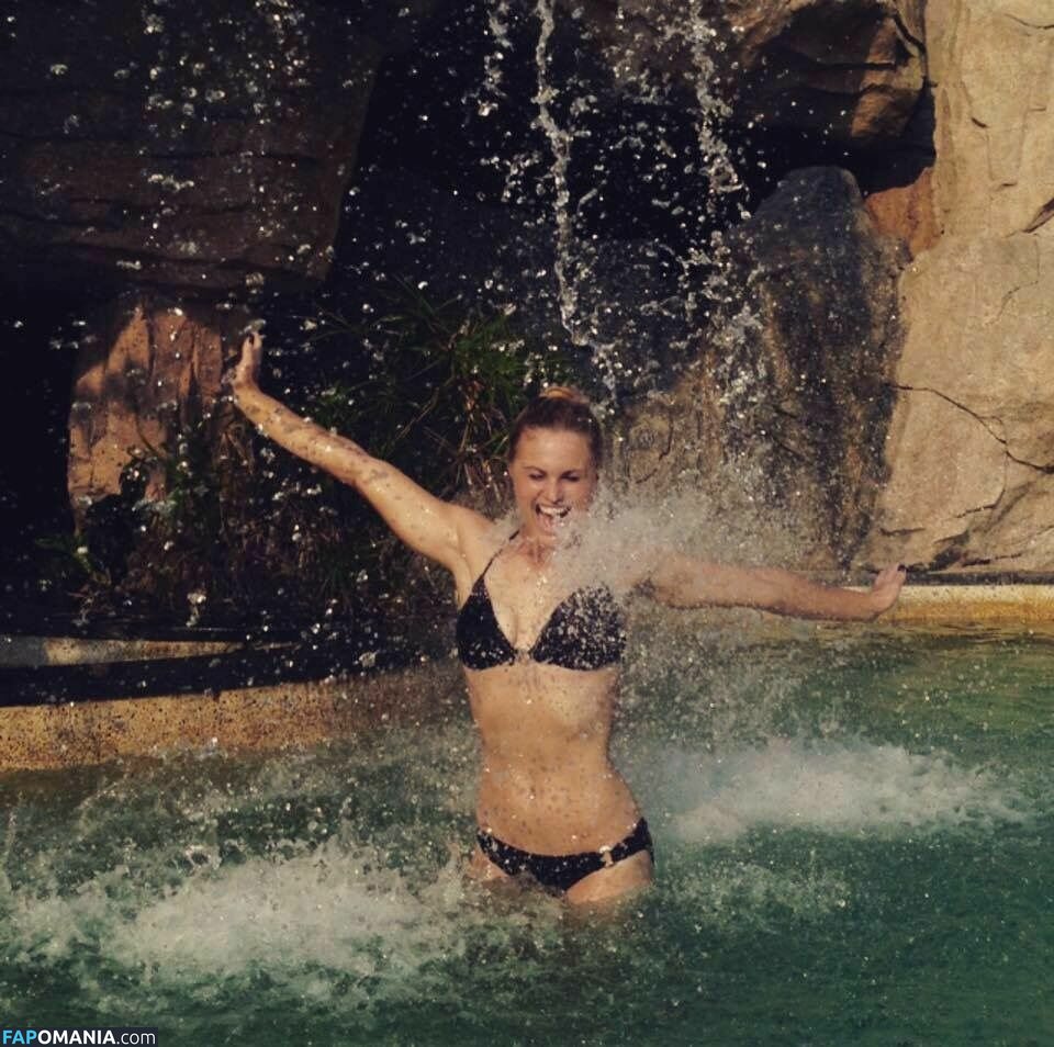 Carly Booth Nu Foto vazada #75