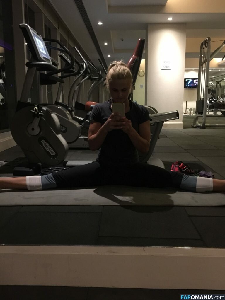 Carly Booth Nu Foto vazada #88