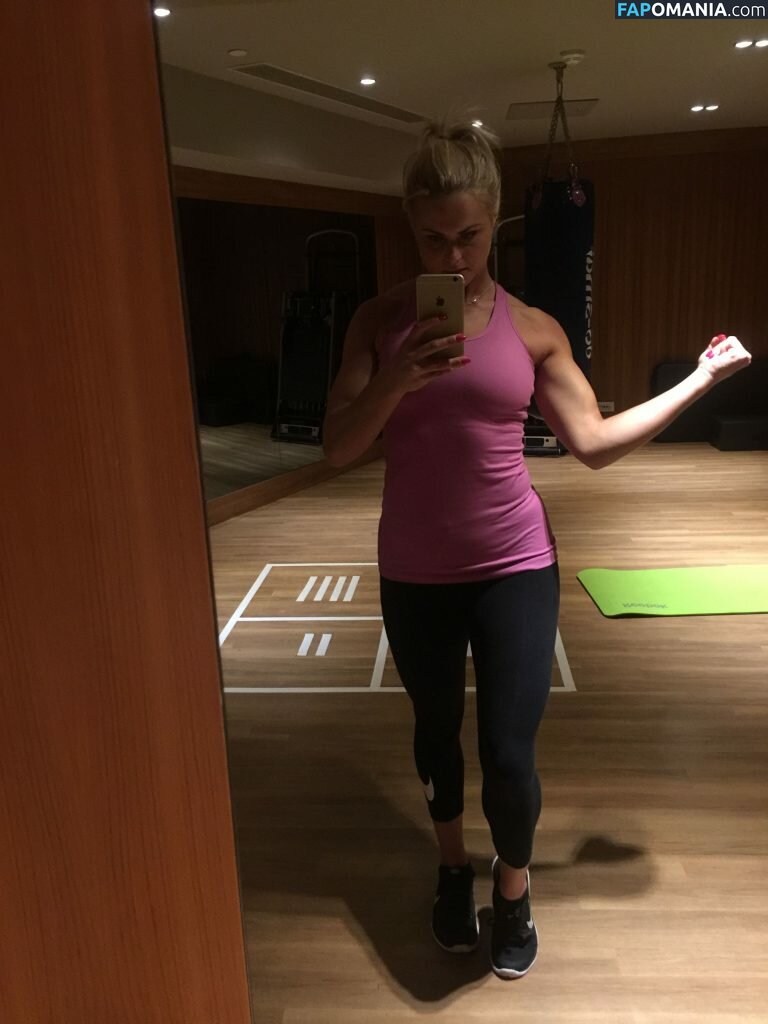 Carly Booth Nu Foto vazada #108