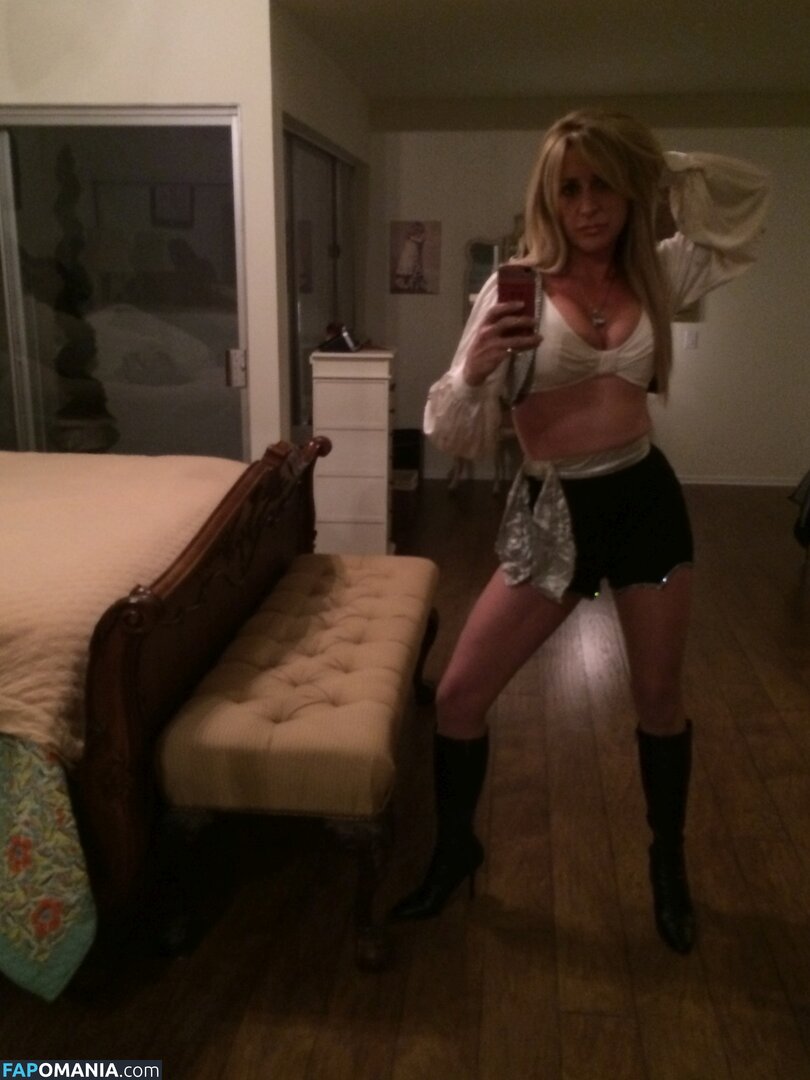 Carrie Michalka Nu Foto vazada #105
