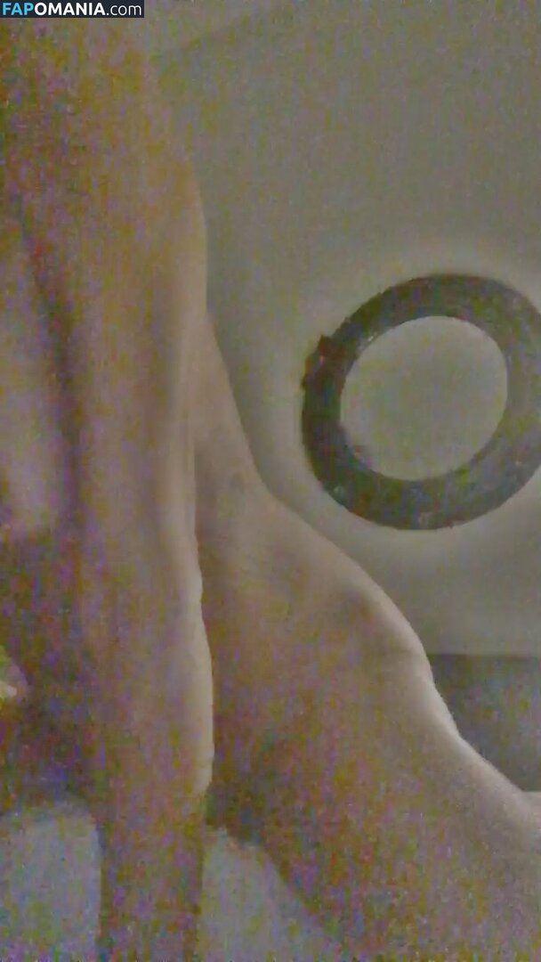 Catherine Bell Nu Foto vazada #38