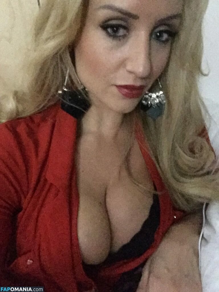 Catherine Tyldesley Nu Foto vazada #21