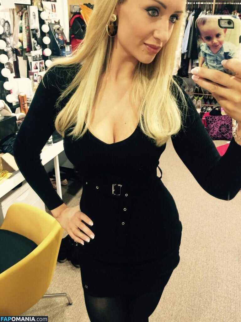 Catherine Tyldesley Nu Foto vazada #58