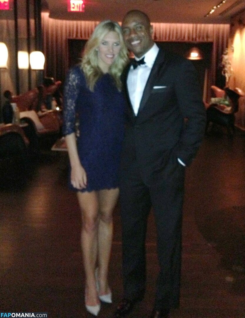 Charissa Thompson Nu Foto vazada #2