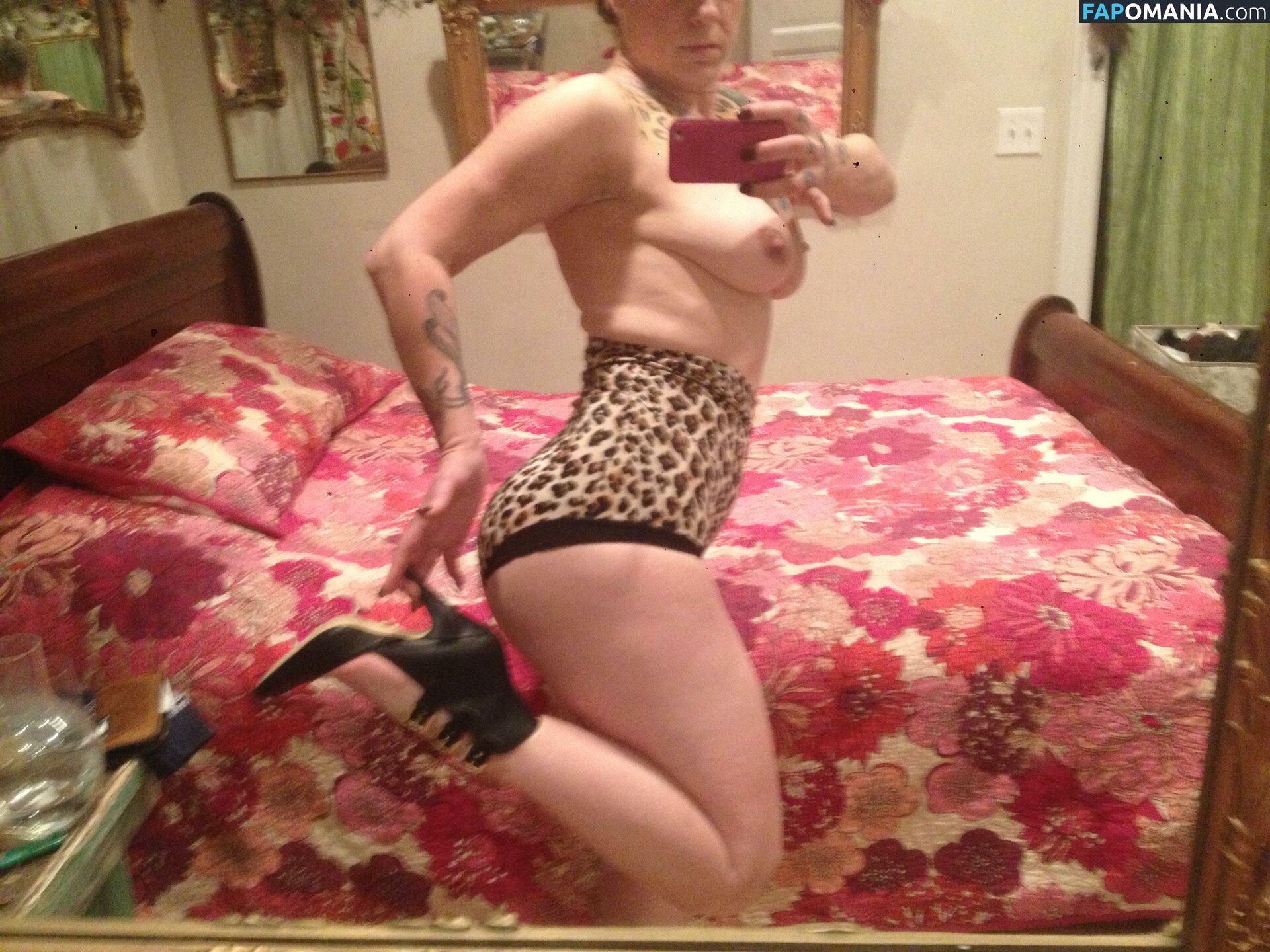 Danielle Colby Nu Foto vazada #6