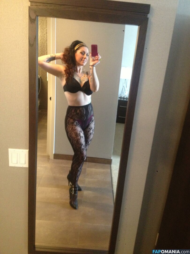 Danielle Colby Nu Foto vazada #13