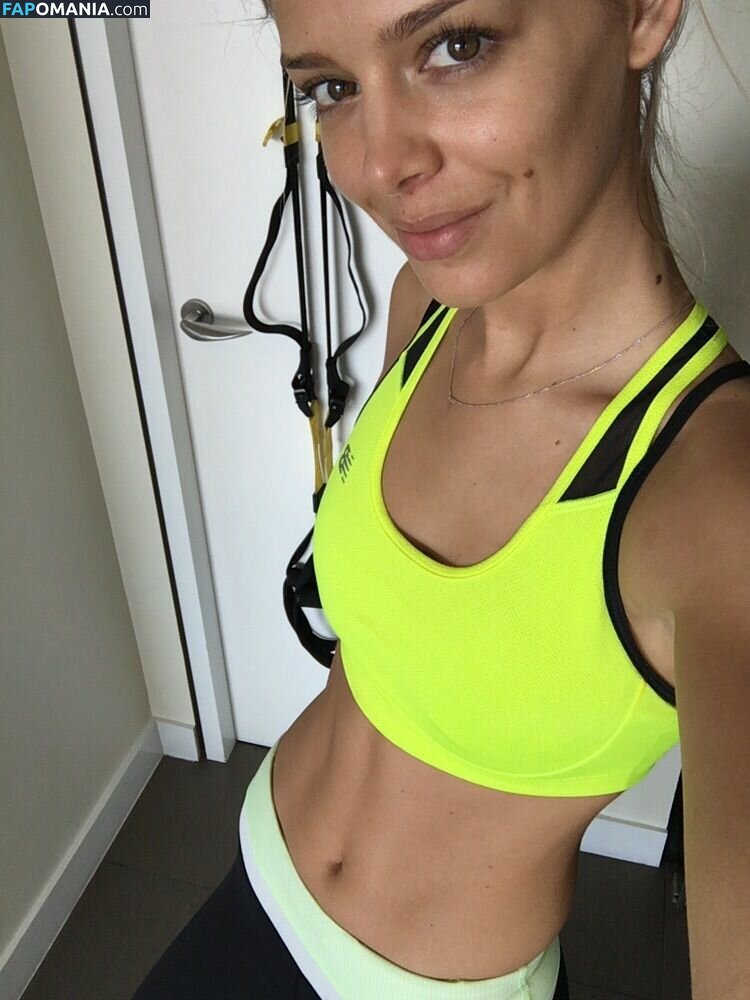 Danielle Knudson Nu Foto vazada #217