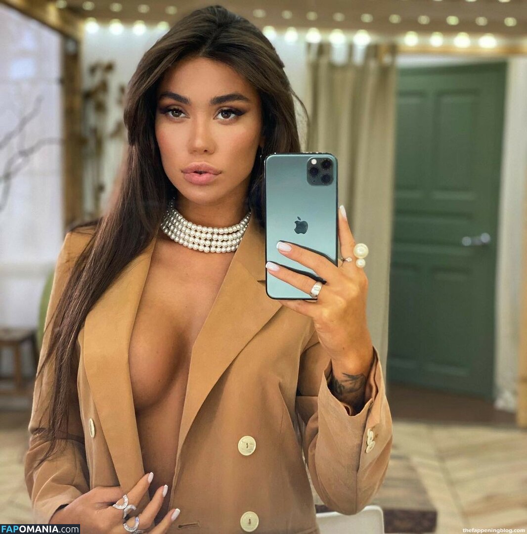 Diana Mimo Prohodite Nu Foto vazada #8