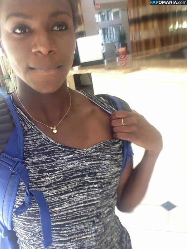 Dina Asher Smith Nu Foto vazada #32