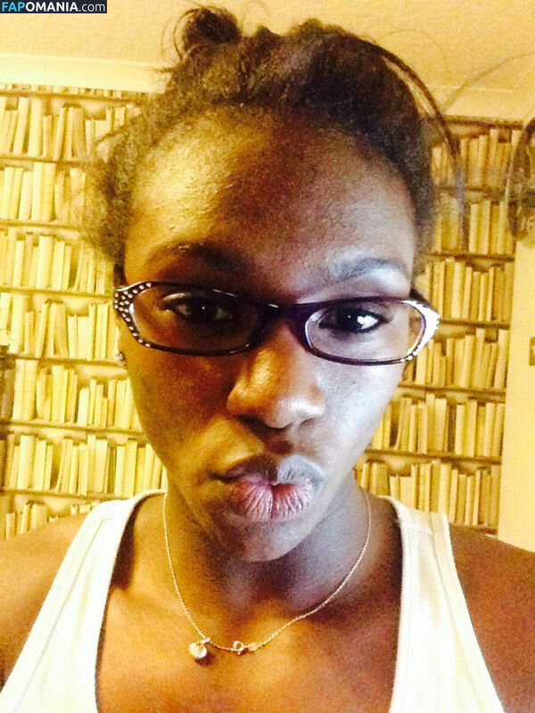 Dina Asher Smith Nu Foto vazada #37