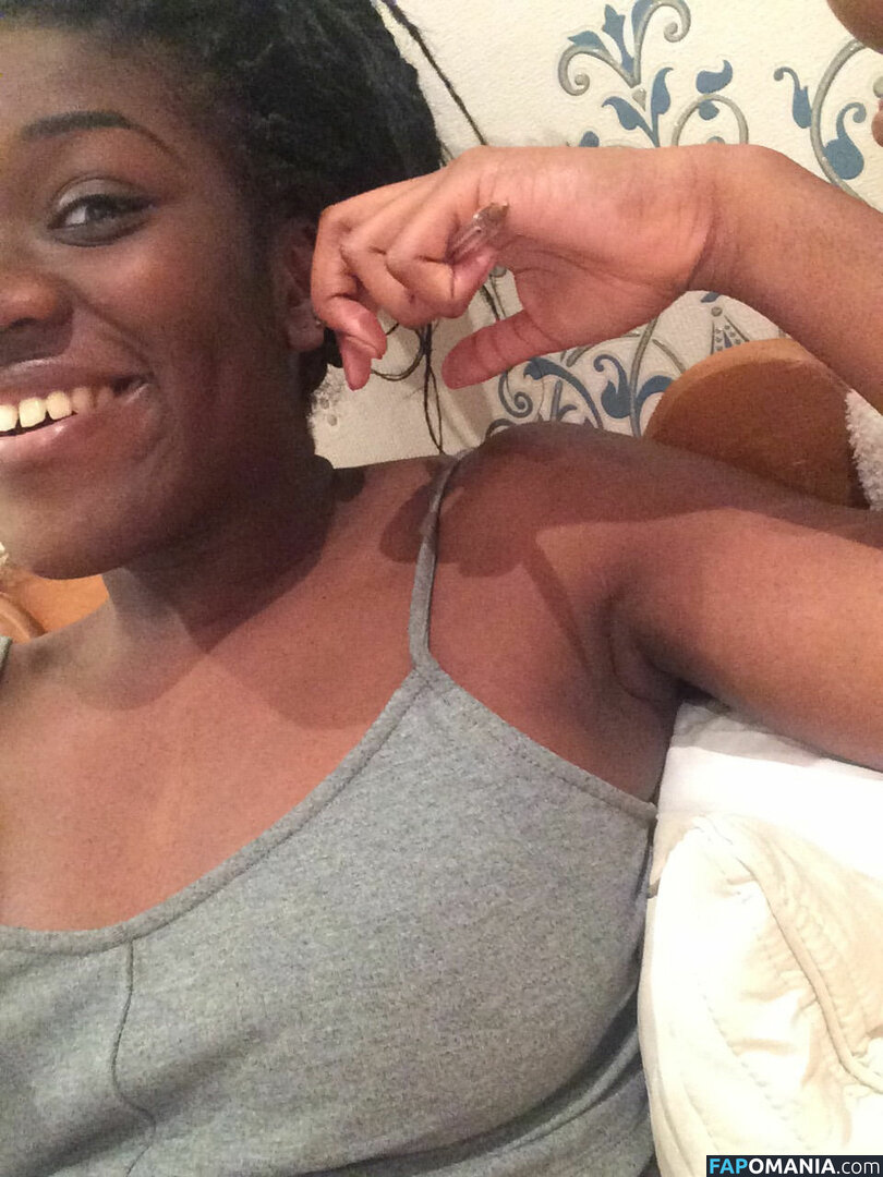 Dina Asher Smith Nu Foto vazada #59