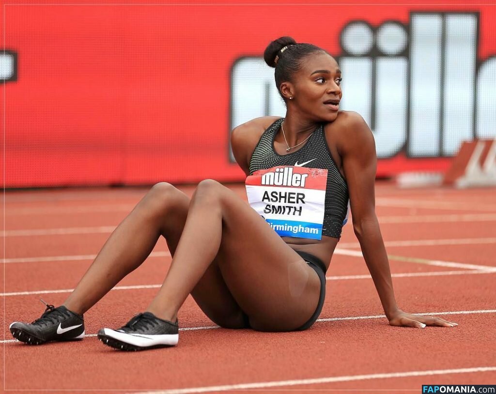 Dina Asher Smith Nu Foto vazada #68