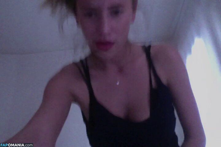 Dylan Penn Nu Foto vazada #18