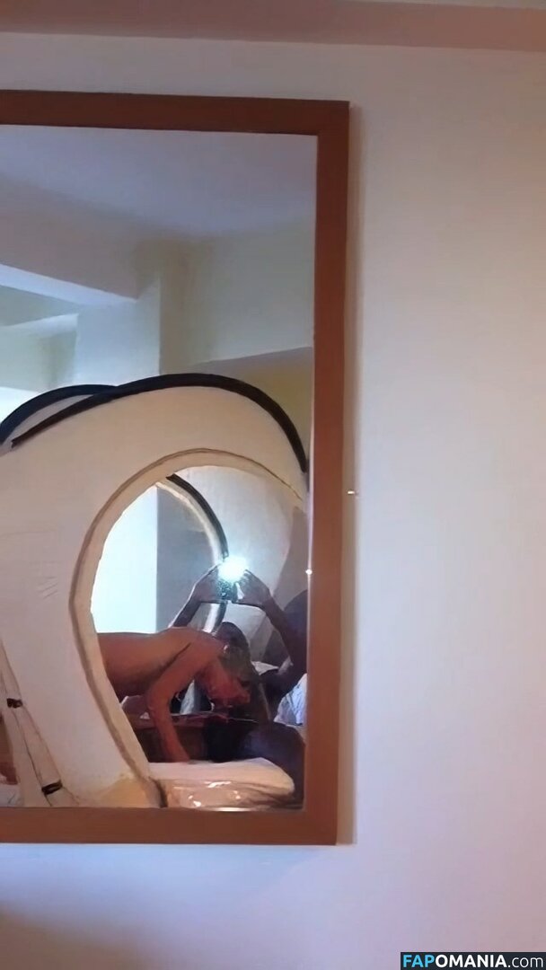 Eilish McColgan Nu Foto vazada #20