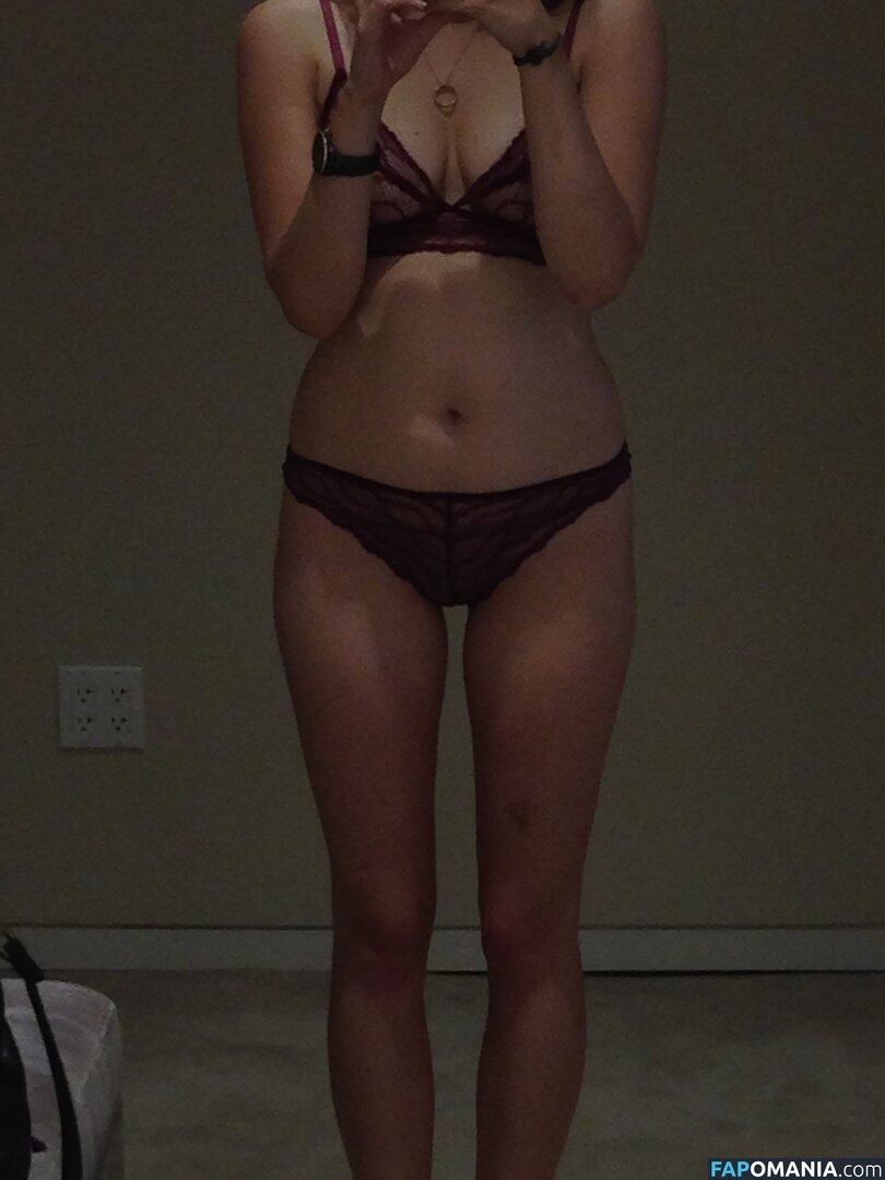 Elizabeth Olsen Nu Foto vazada #12