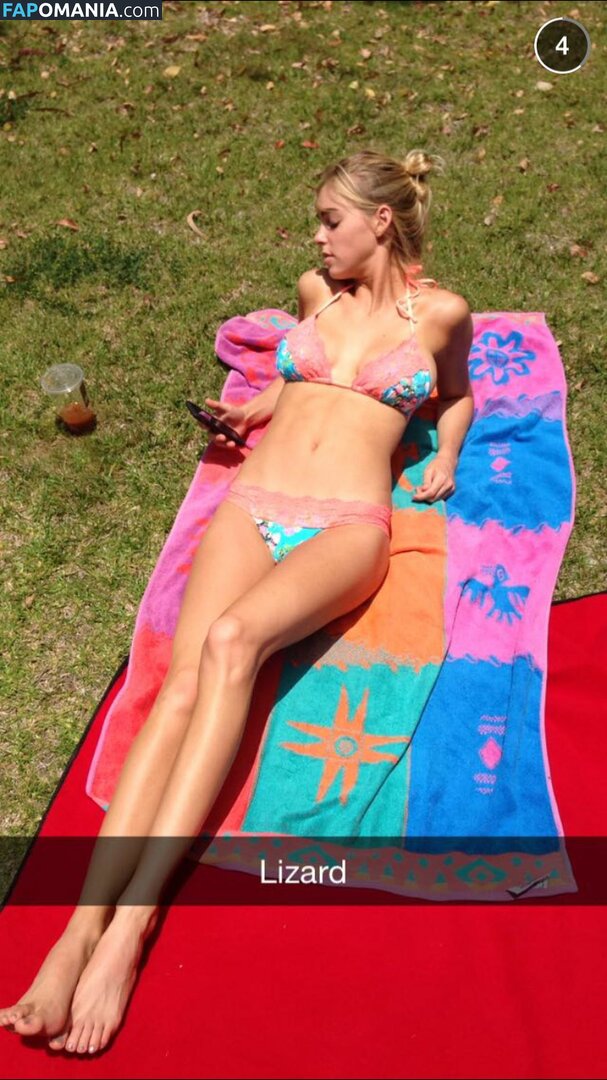 Elizabeth Turner Nu Foto vazada #47