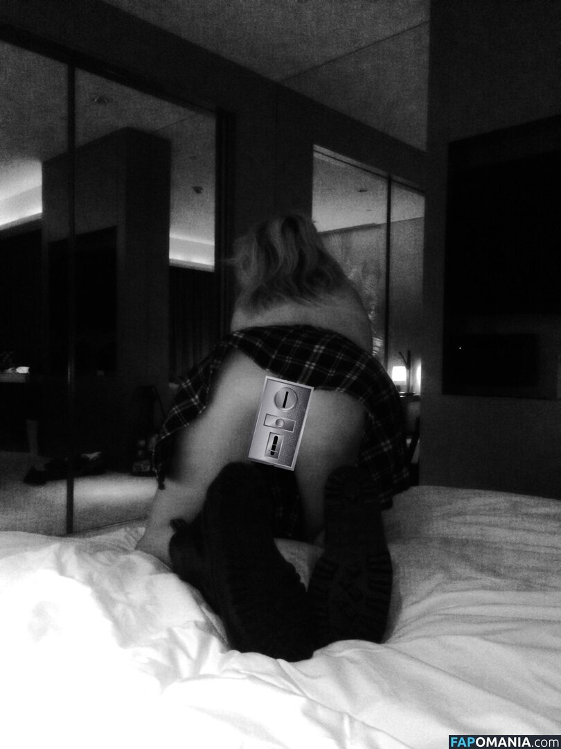 Ellie Goulding Nu Foto vazada #42