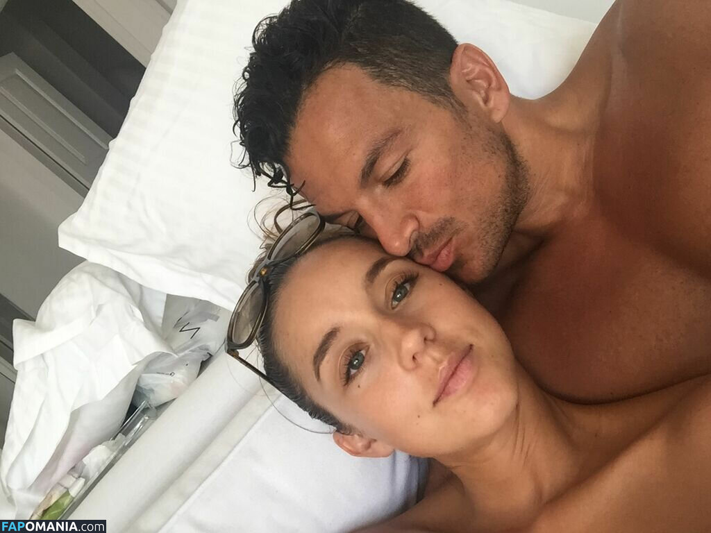 Emily Andrea Nu Foto vazada #2