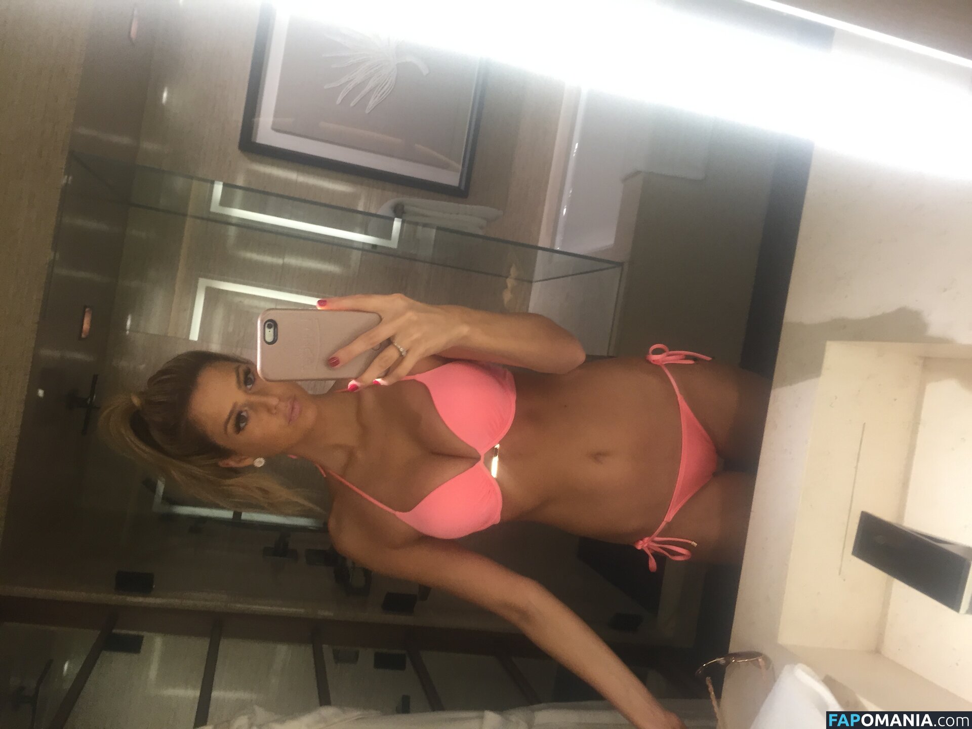 Emma Hernan Nu Foto vazada #570