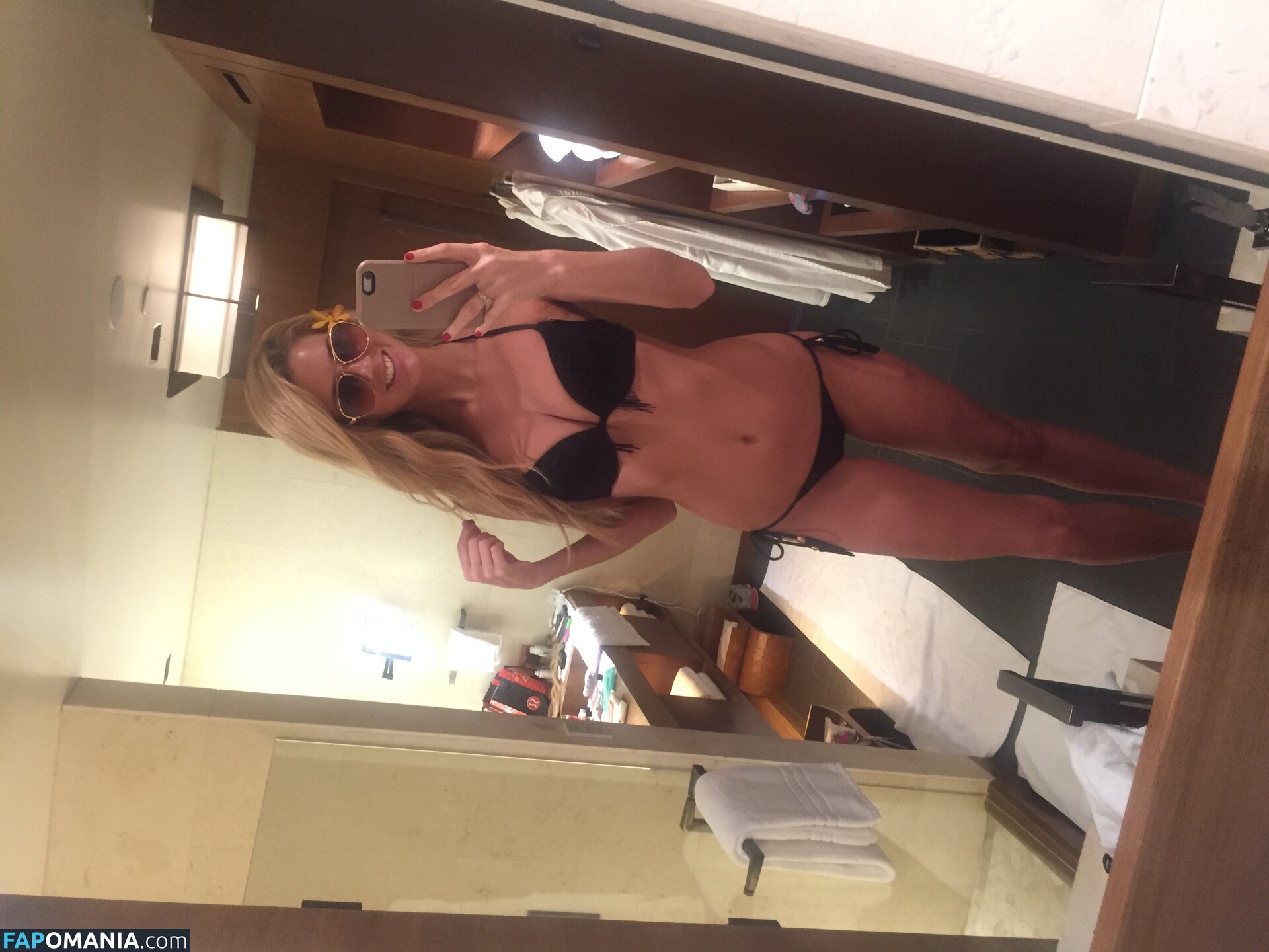 Emma Hernan Nu Foto vazada #610