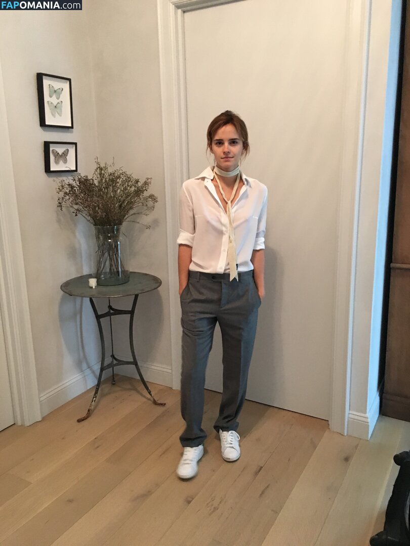 Emma Watson Nu Foto vazada #107
