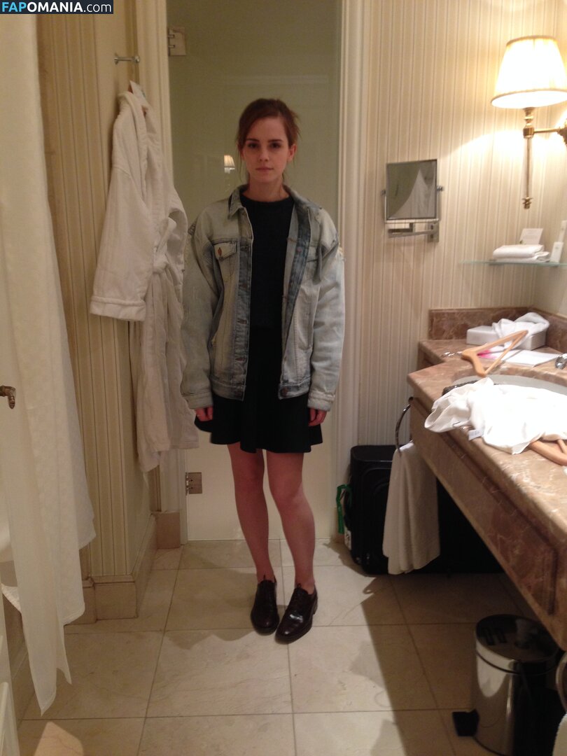 Emma Watson Nu Foto vazada #111