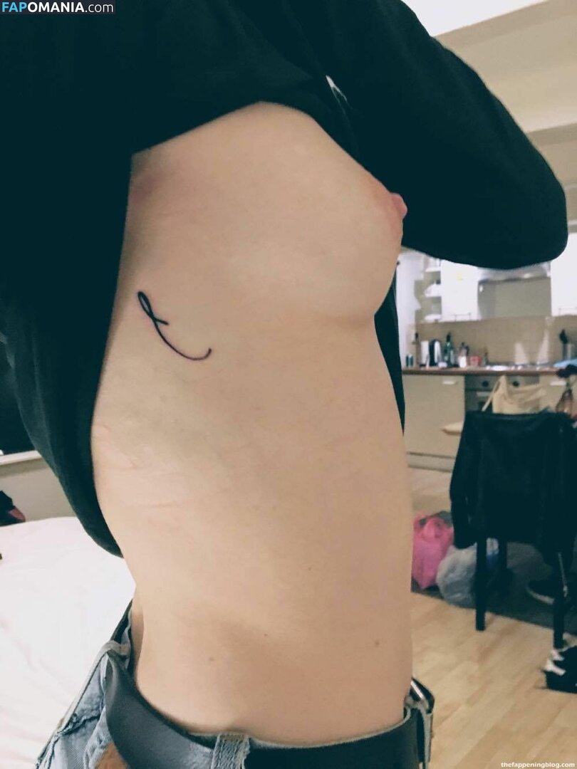 Fleur Geffrier Nu Foto vazada #35