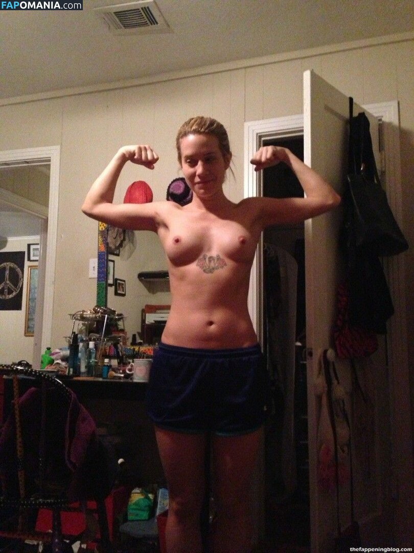 Hale Baskin Nu Foto vazada #2